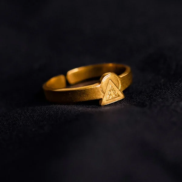 Illuminati Ring - Official Gold Editio - Image 2