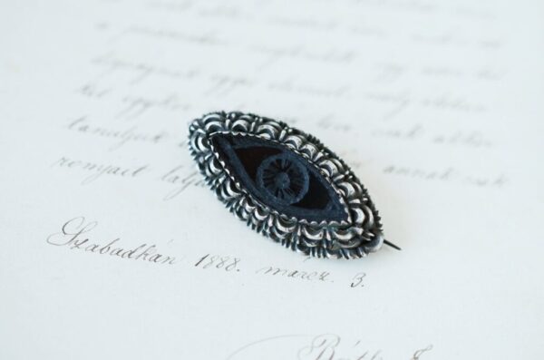 Vintage Antique Metaphysical Eye Ring - Image 2